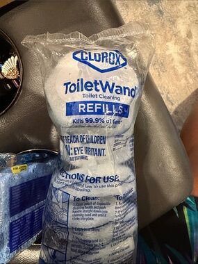 Clorox ToiletWand Refills - White and Blue Packaging